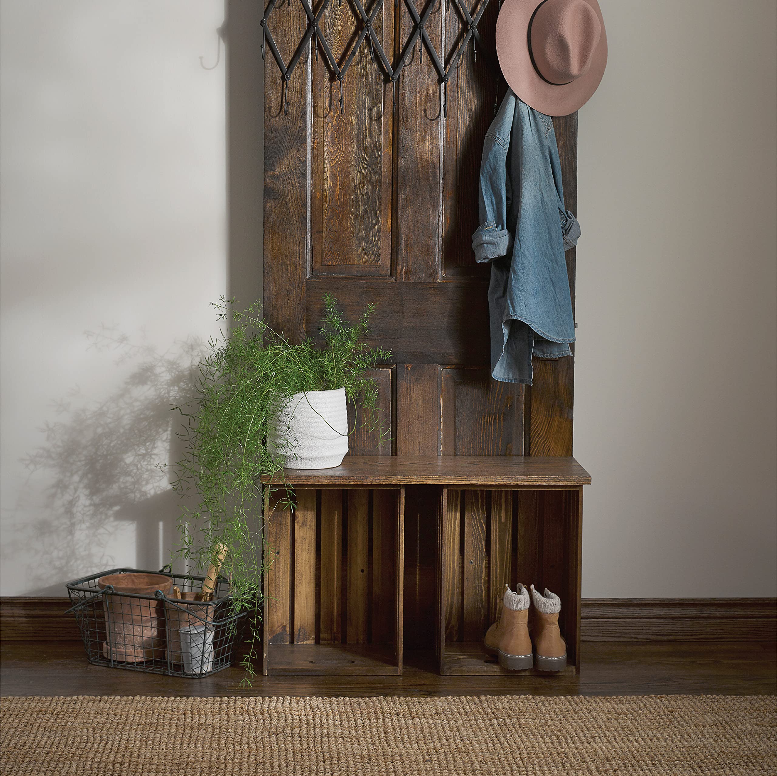 Minwax 356150000 One Coat Polyurethane Protective Wood Finish, Clear Semi-Gloss, Quart - Image 6